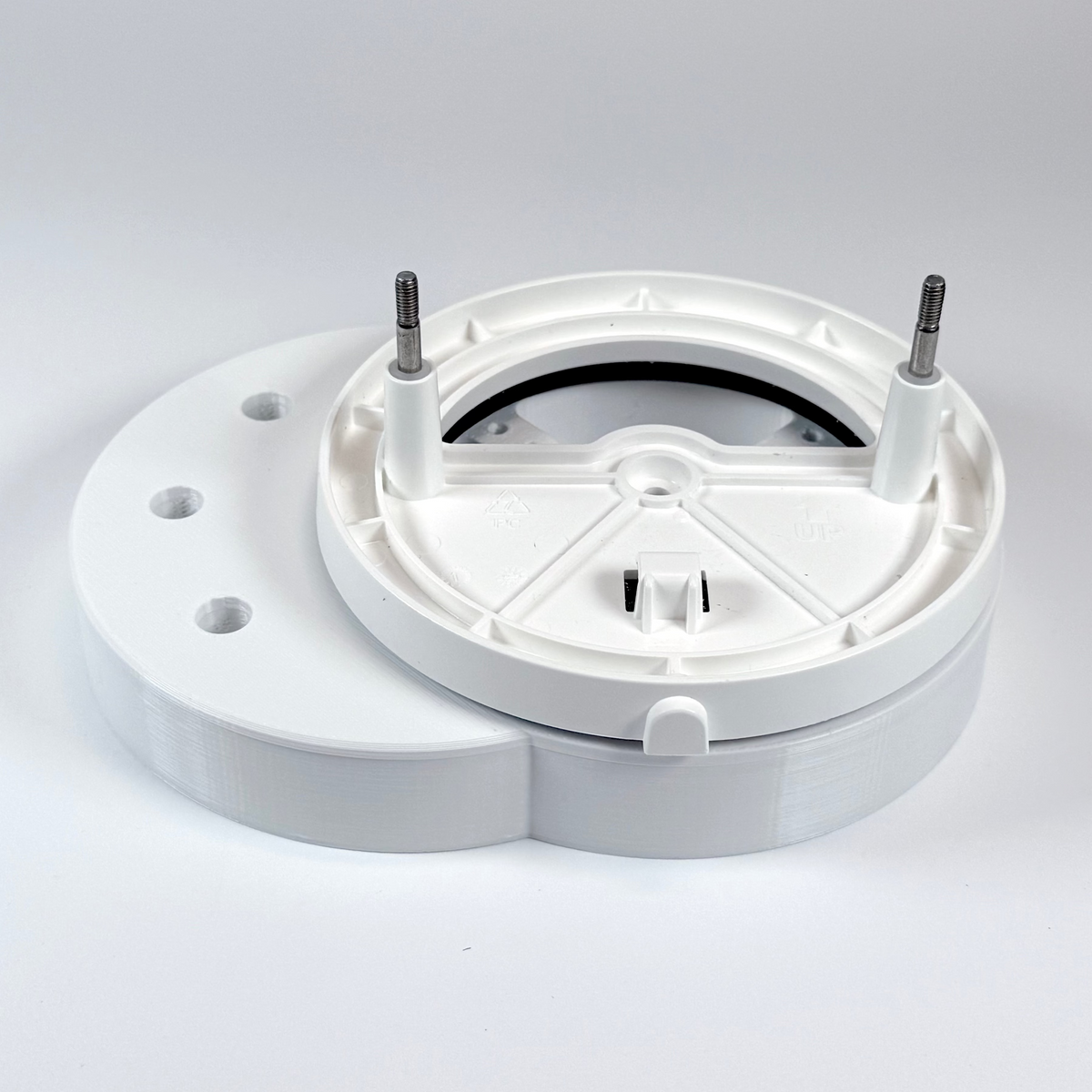 Junction Box Offset Adapter with Ring Baseplate