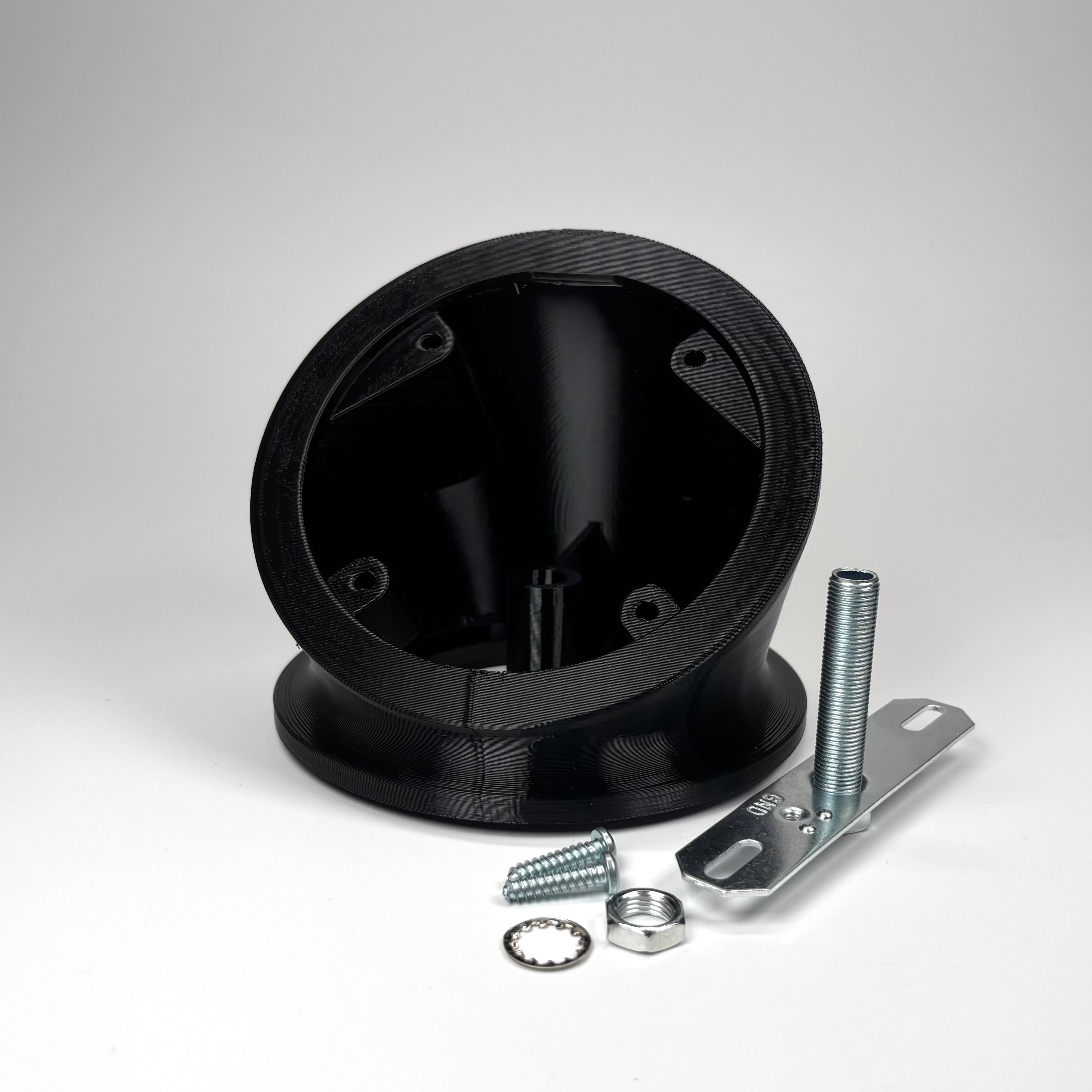 Universal 45-degree floodlight camera wall mount in black