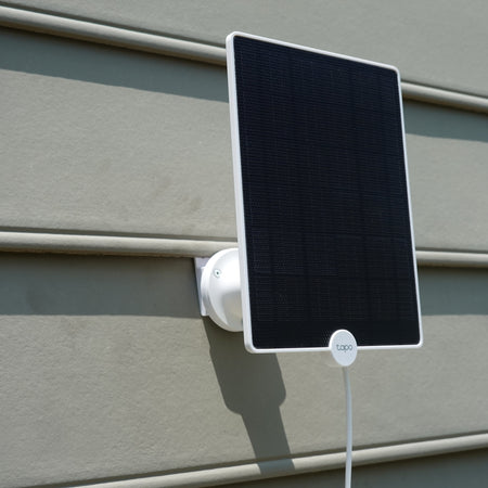 3D-printed vinyl siding clip for Tapo solar panel.